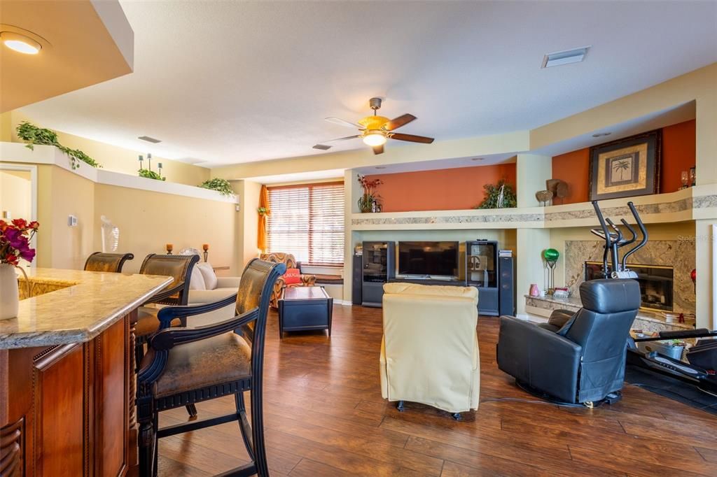 待售: $899,900 (4 贝兹, 3 浴室, 3137 平方英尺)