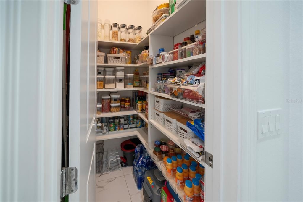 待售: $1,699,900 (5 贝兹, 4 浴室, 4263 平方英尺)