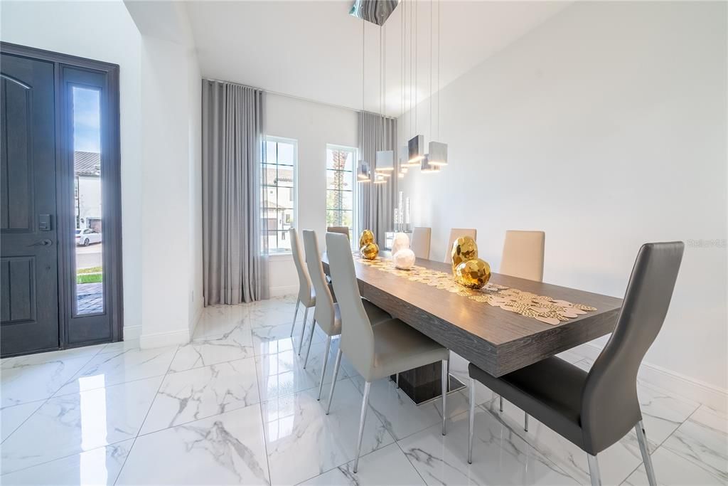 待售: $1,699,900 (5 贝兹, 4 浴室, 4263 平方英尺)