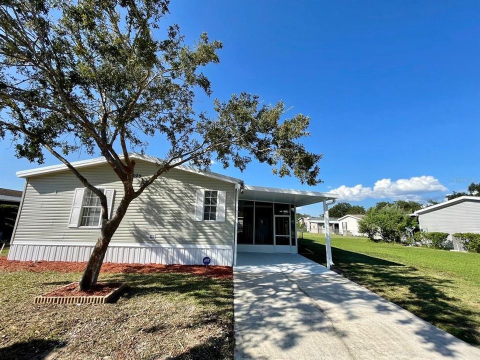 For Sale: $229,900 (3 beds, 2 baths, 1296 Square Feet)