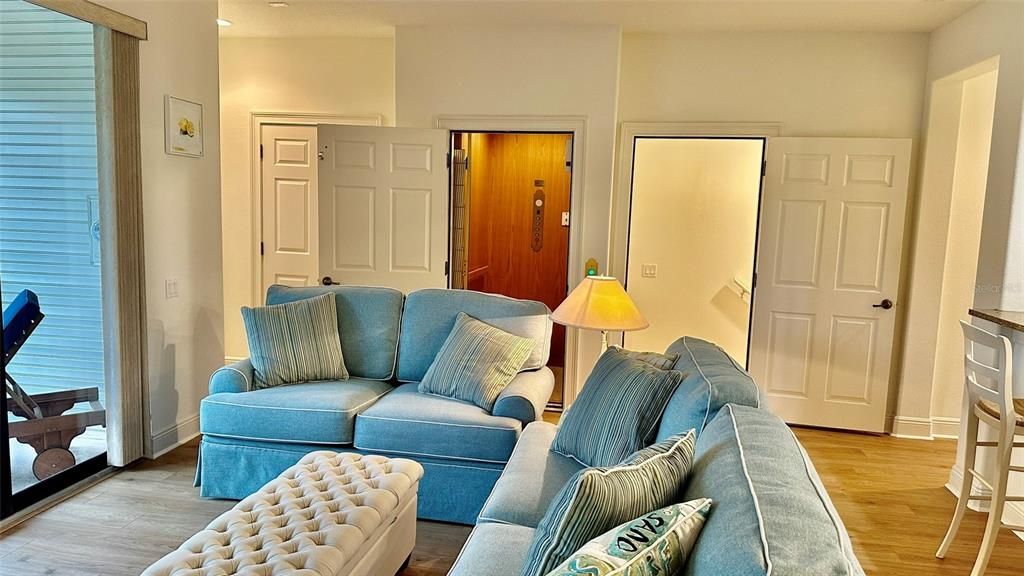 待售: $669,000 (3 贝兹, 2 浴室, 2435 平方英尺)