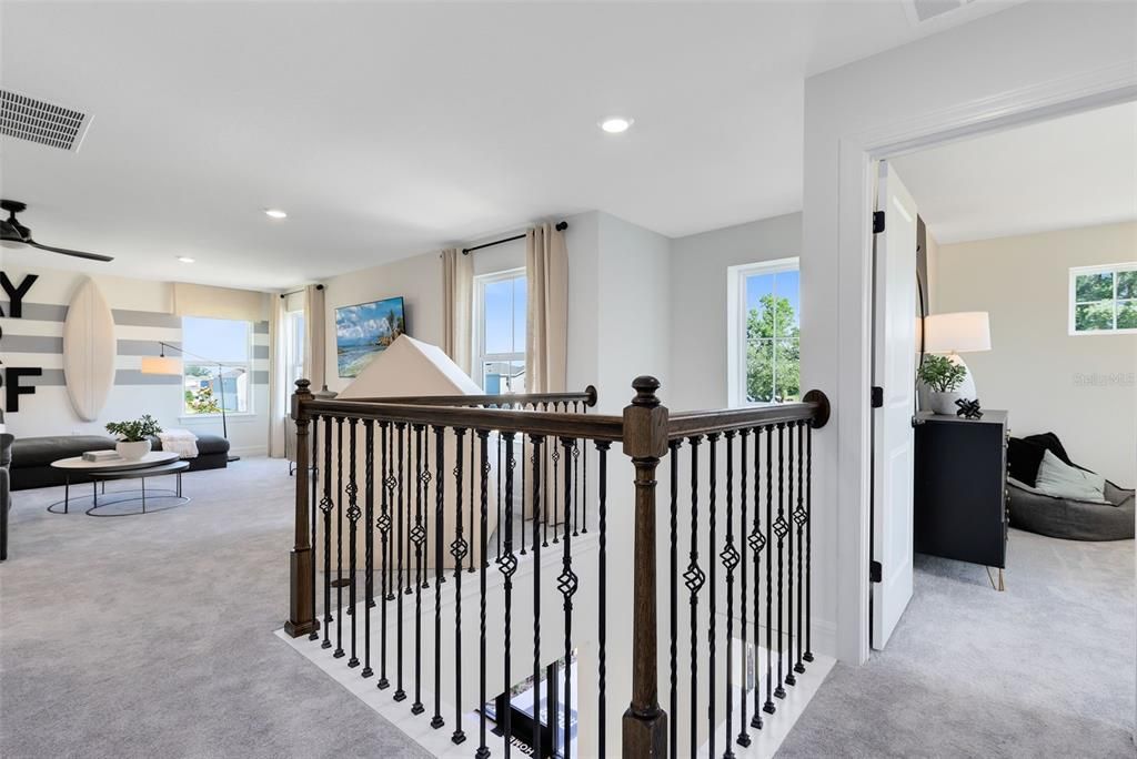 Под контрактом: $724,990 (3 спален, 2 ванн, 1935 Квадратных фут)