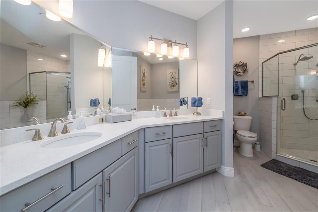 待售: $635,900 (2 贝兹, 2 浴室, 1384 平方英尺)