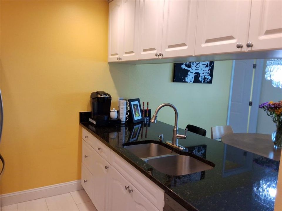 Activo con contrato: $149,999 (2 camas, 2 baños, 912 Pies cuadrados)