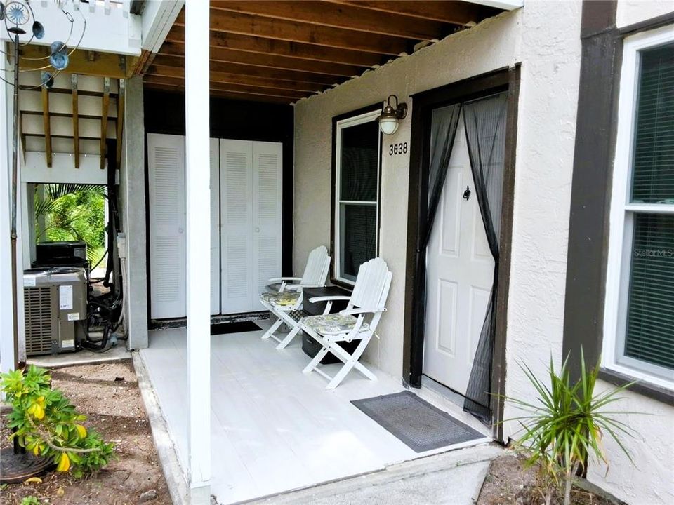 Activo con contrato: $149,999 (2 camas, 2 baños, 912 Pies cuadrados)