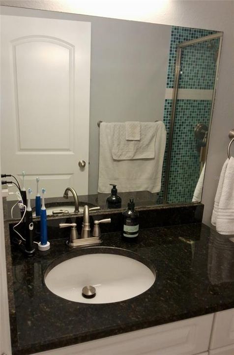 Activo con contrato: $149,999 (2 camas, 2 baños, 912 Pies cuadrados)