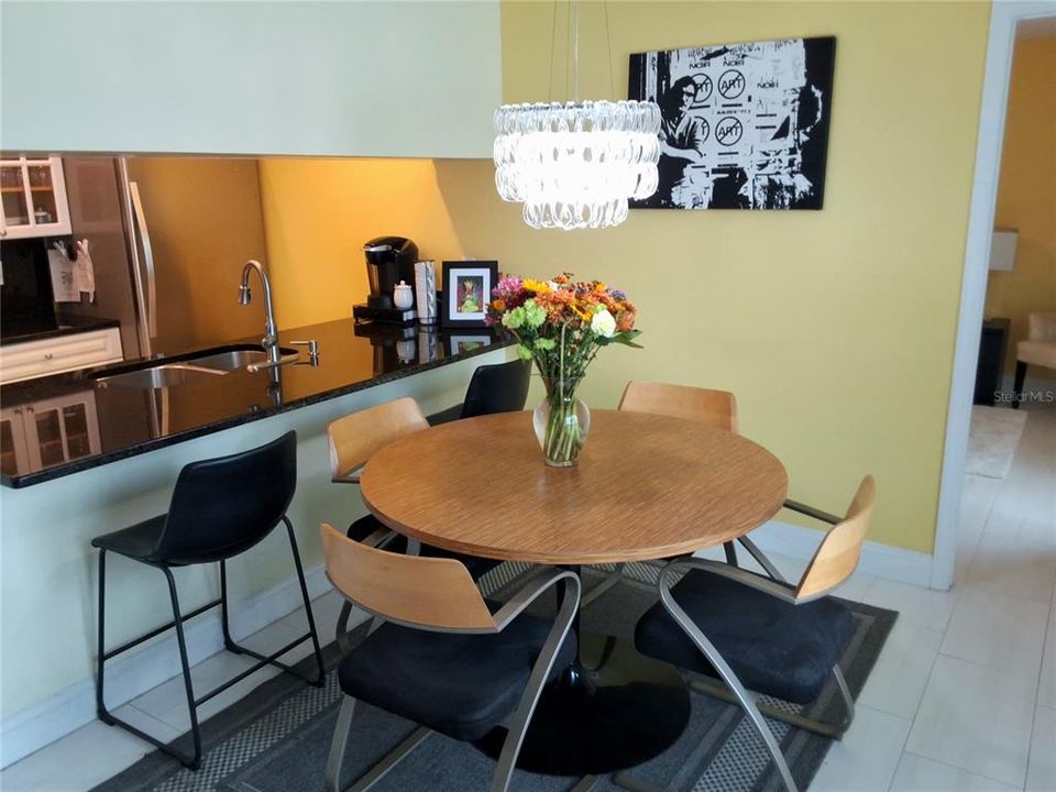 Activo con contrato: $149,999 (2 camas, 2 baños, 912 Pies cuadrados)