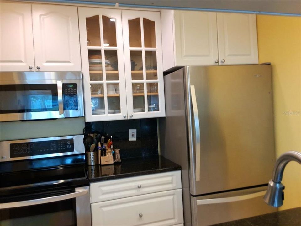 Activo con contrato: $149,999 (2 camas, 2 baños, 912 Pies cuadrados)