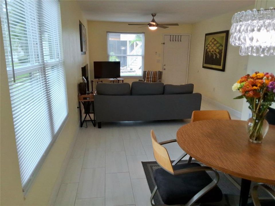 Activo con contrato: $149,999 (2 camas, 2 baños, 912 Pies cuadrados)