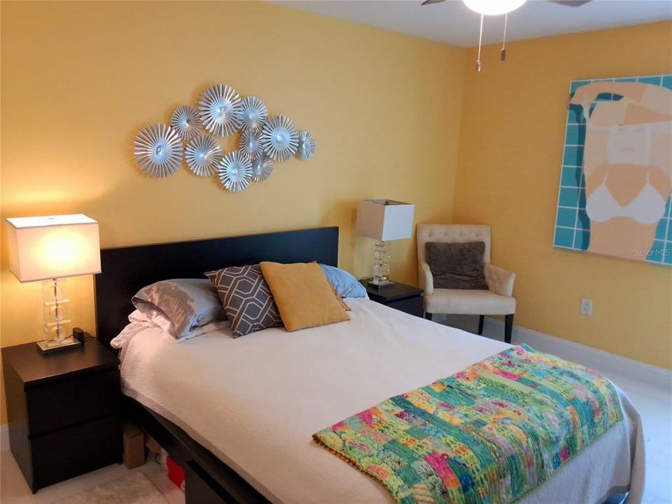 Activo con contrato: $149,999 (2 camas, 2 baños, 912 Pies cuadrados)