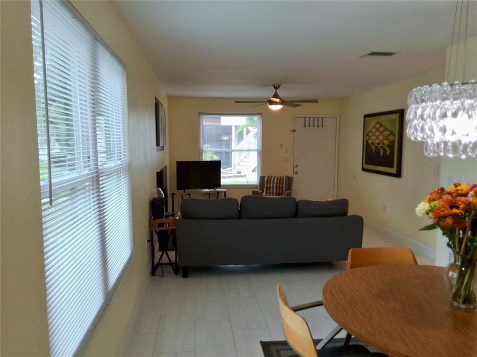 Activo con contrato: $149,999 (2 camas, 2 baños, 912 Pies cuadrados)