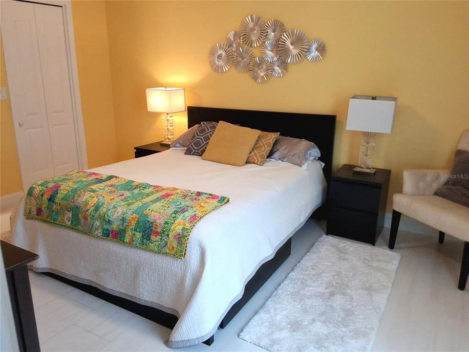 Activo con contrato: $149,999 (2 camas, 2 baños, 912 Pies cuadrados)