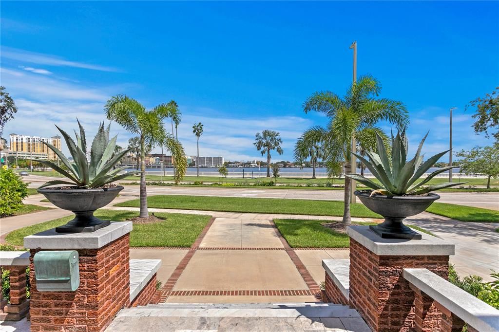 For Sale: $5,100,000 (5 beds, 5 baths, 5061 Square Feet)