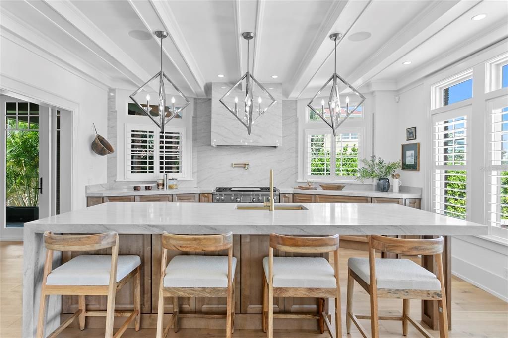 For Sale: $5,100,000 (5 beds, 5 baths, 5061 Square Feet)