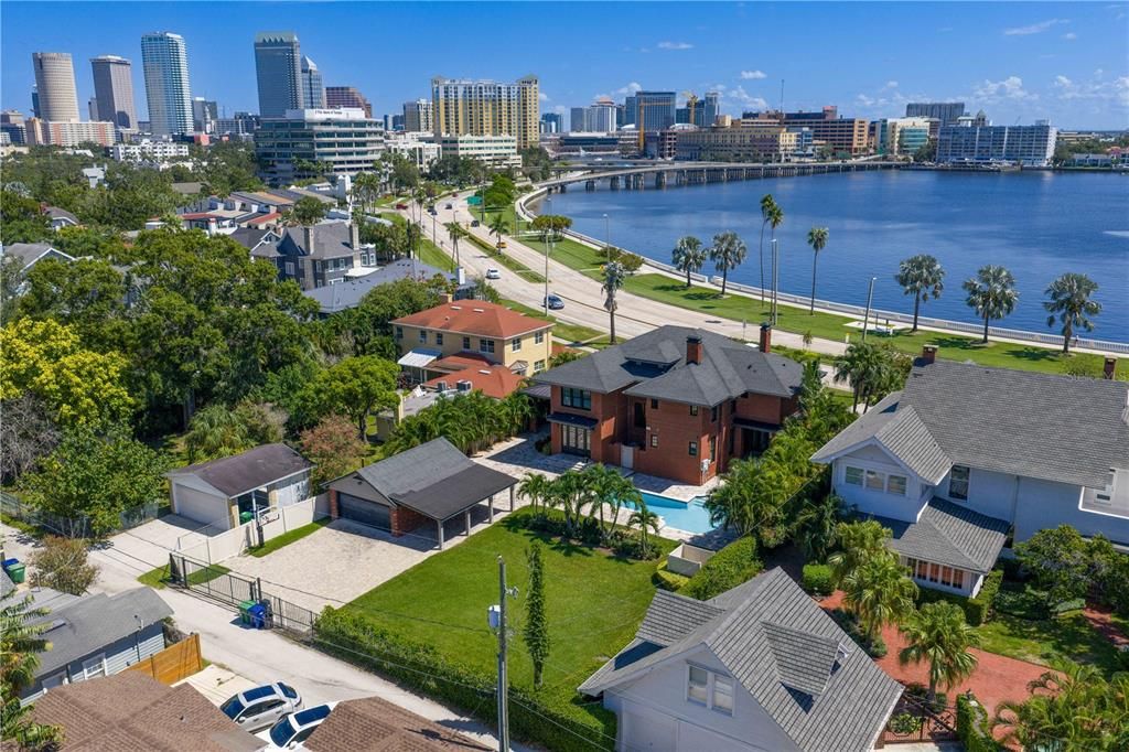 For Sale: $5,100,000 (5 beds, 5 baths, 5061 Square Feet)