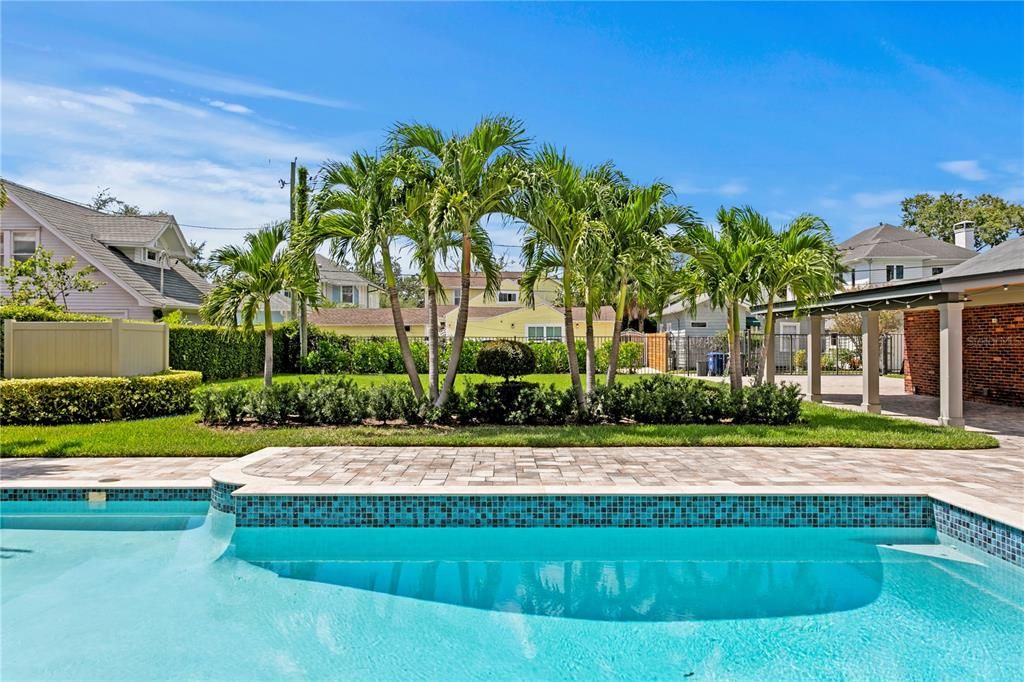 For Sale: $5,100,000 (5 beds, 5 baths, 5061 Square Feet)