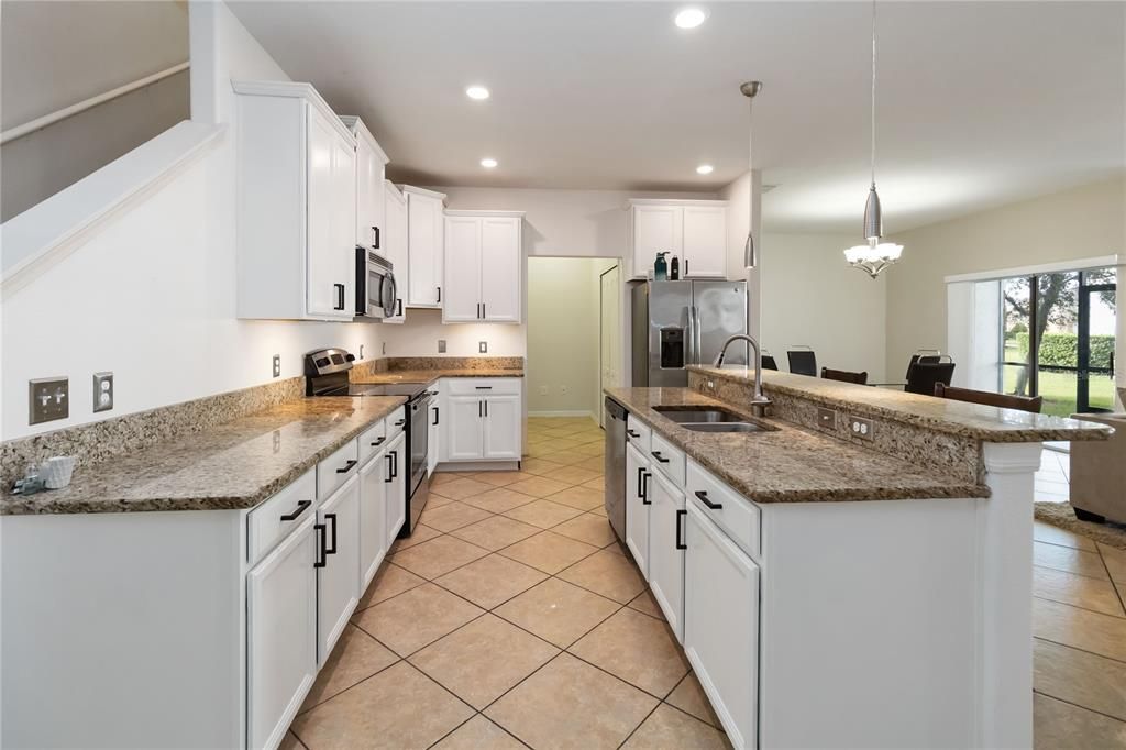 Active With Contract: $365,000 (3 beds, 2 baths, 2319 Square Feet)