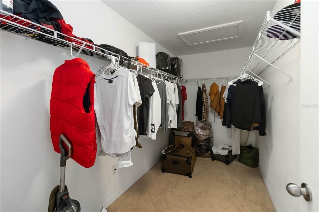 Active With Contract: $365,000 (3 beds, 2 baths, 2319 Square Feet)