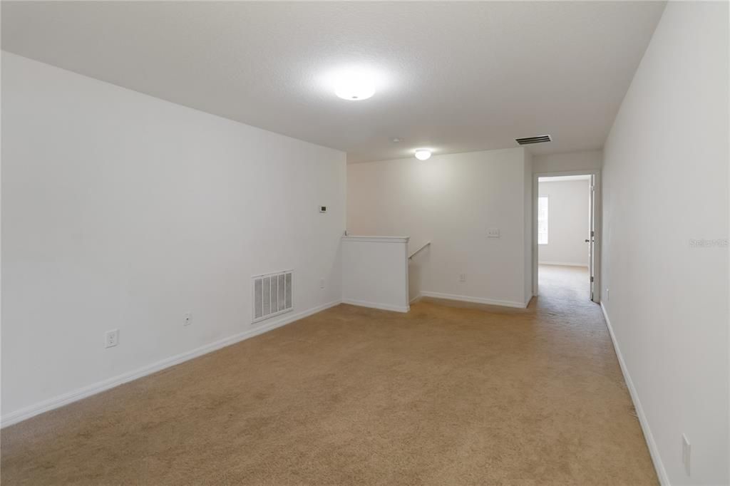 Active With Contract: $365,000 (3 beds, 2 baths, 2319 Square Feet)