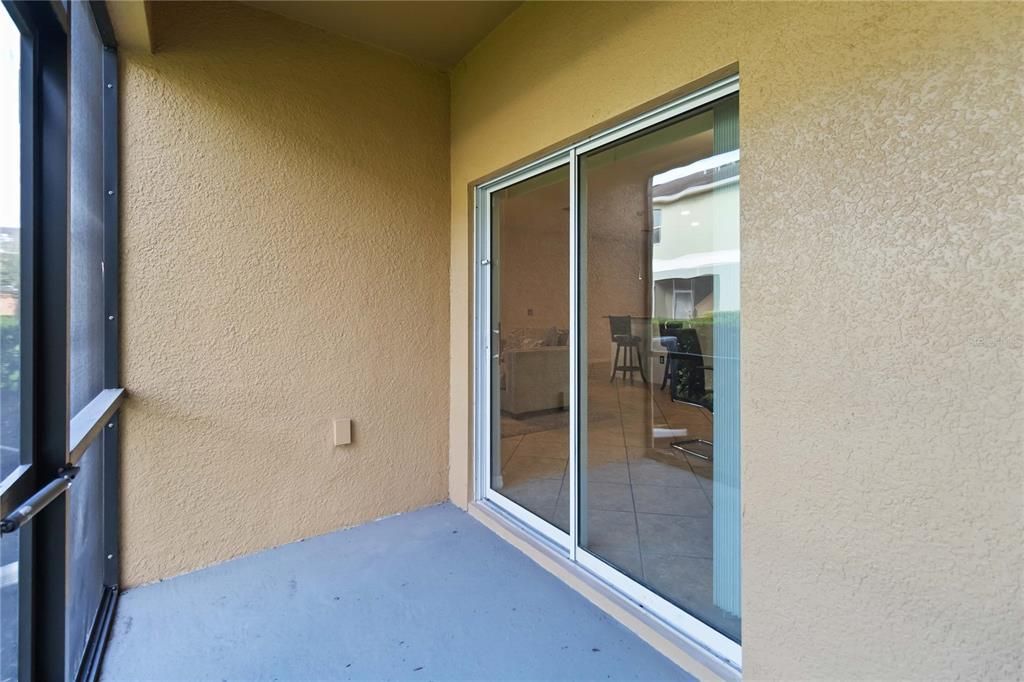 Active With Contract: $365,000 (3 beds, 2 baths, 2319 Square Feet)