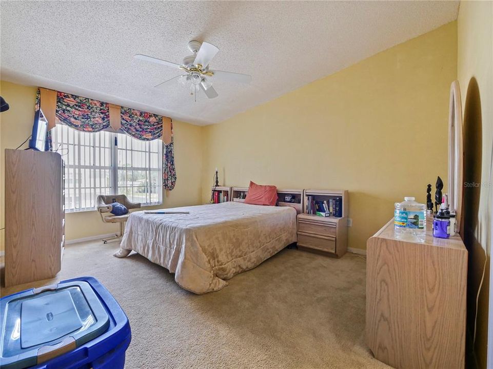 待售: $199,000 (3 贝兹, 2 浴室, 1532 平方英尺)