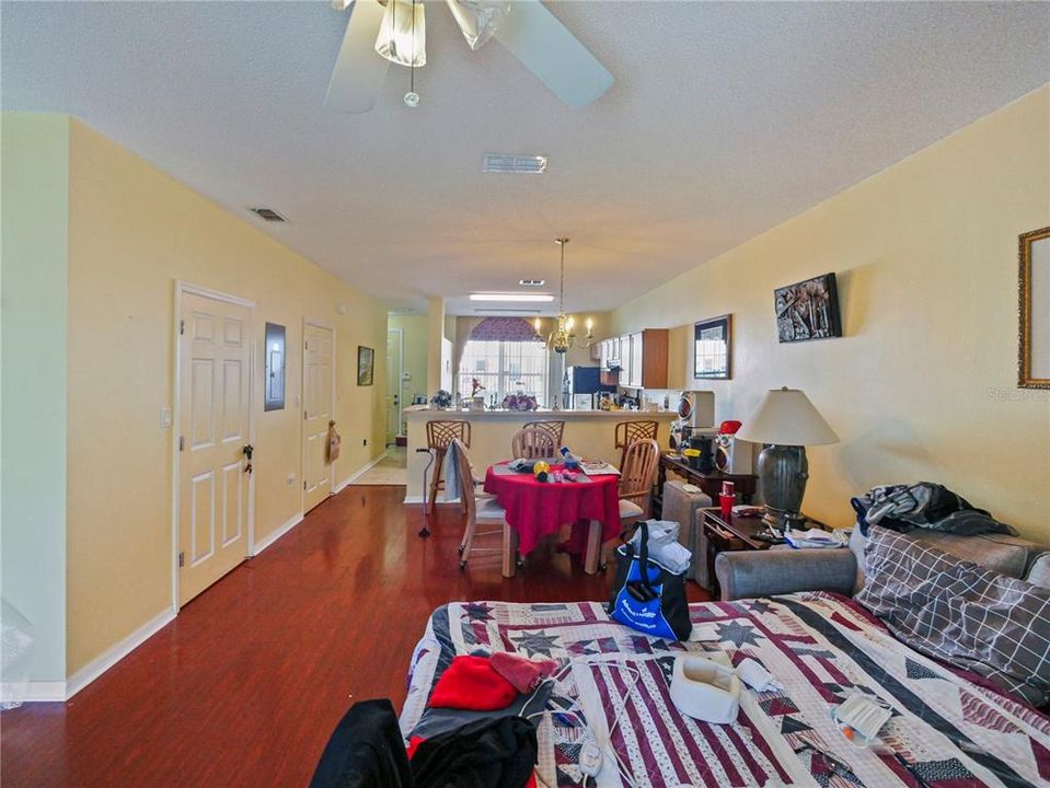 待售: $199,000 (3 贝兹, 2 浴室, 1532 平方英尺)