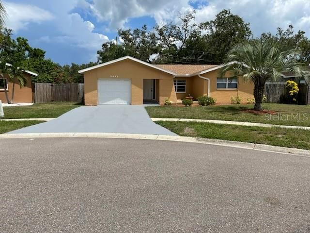 Recientemente alquilado: $2,295 (3 camas, 2 baños, 1265 Pies cuadrados)