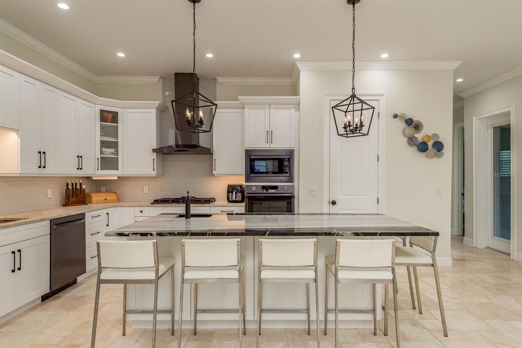 待售: $1,675,000 (3 贝兹, 3 浴室, 2761 平方英尺)