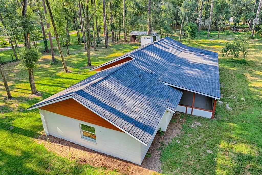 合同活跃: $429,000 (3 贝兹, 2 浴室, 2222 平方英尺)