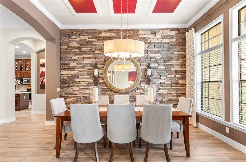 En Venta: $774,999 (3 camas, 4 baños, 3585 Pies cuadrados)