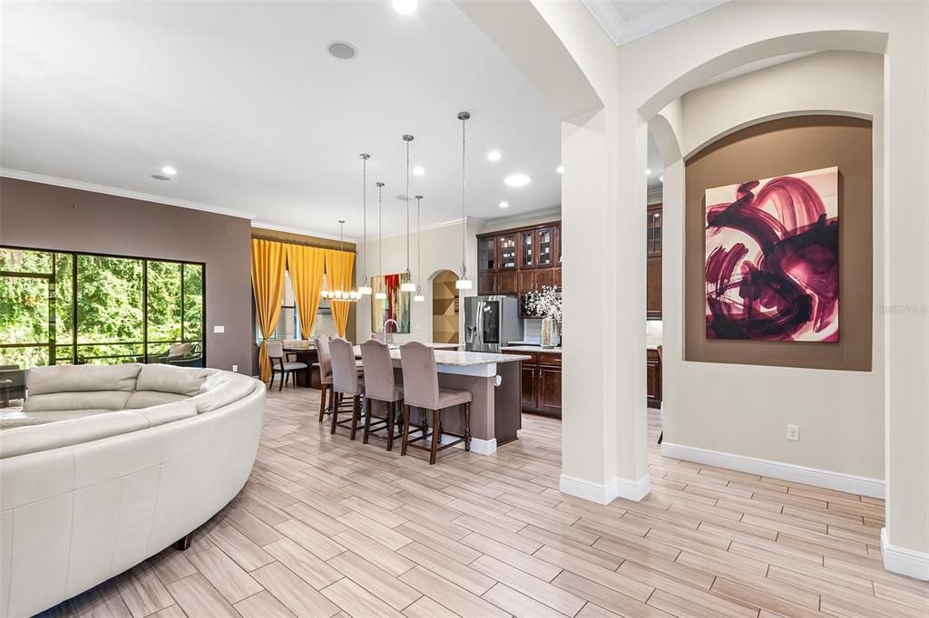 En Venta: $774,999 (3 camas, 4 baños, 3585 Pies cuadrados)