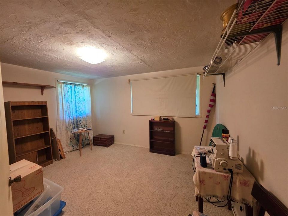 For Sale: $145,000 (3 beds, 1 baths, 1170 Square Feet)