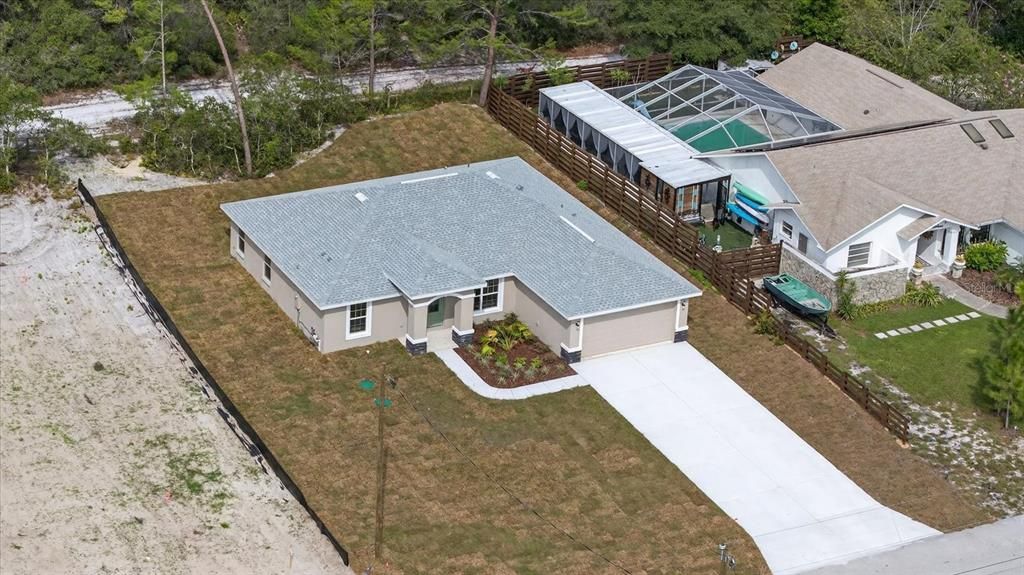 For Sale: $393,900 (3 beds, 2 baths, 1684 Square Feet)