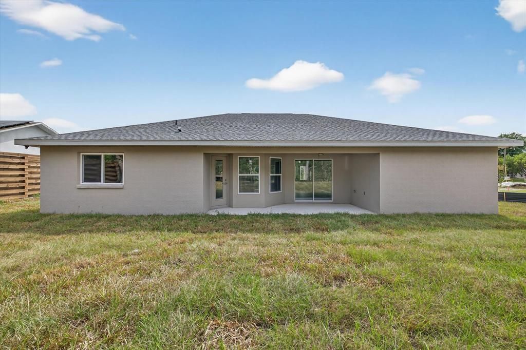 For Sale: $393,900 (3 beds, 2 baths, 1684 Square Feet)