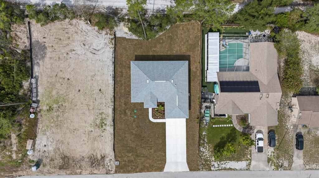 For Sale: $393,900 (3 beds, 2 baths, 1684 Square Feet)