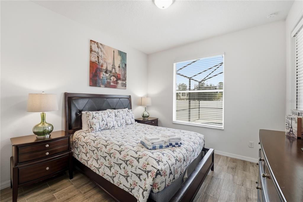 Active With Contract: $475,000 (4 beds, 3 baths, 2078 Square Feet)