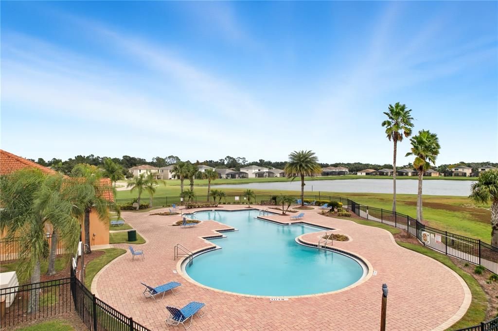 Active With Contract: $475,000 (4 beds, 3 baths, 2078 Square Feet)