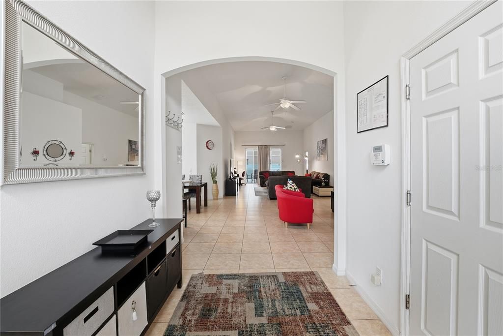 Active With Contract: $475,000 (4 beds, 3 baths, 2078 Square Feet)