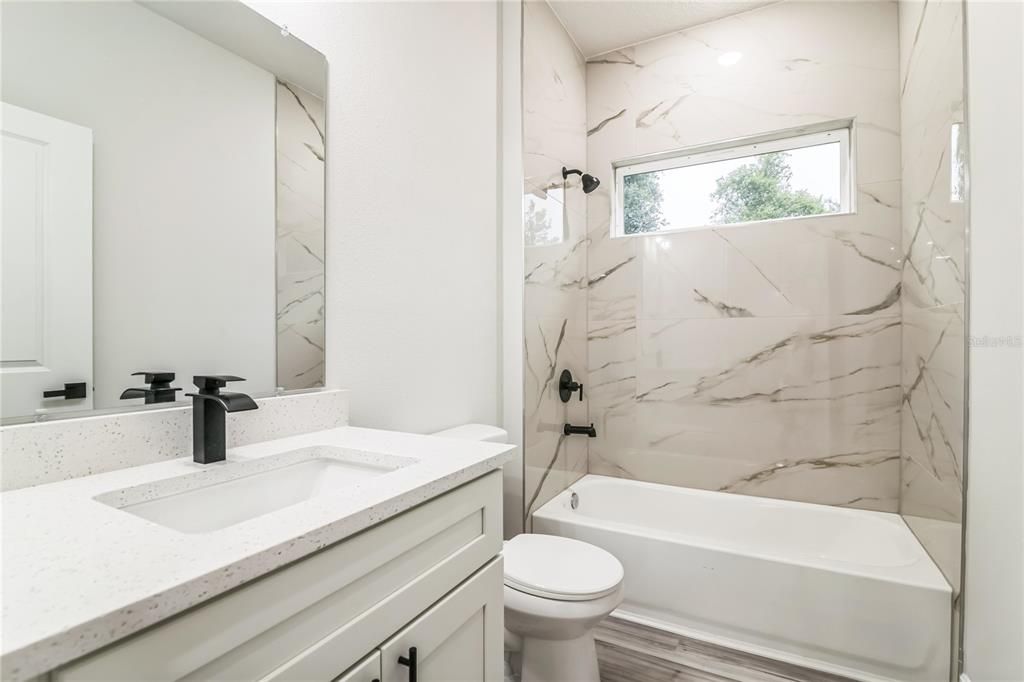 For Sale: $298,000 (4 beds, 2 baths, 1833 Square Feet)