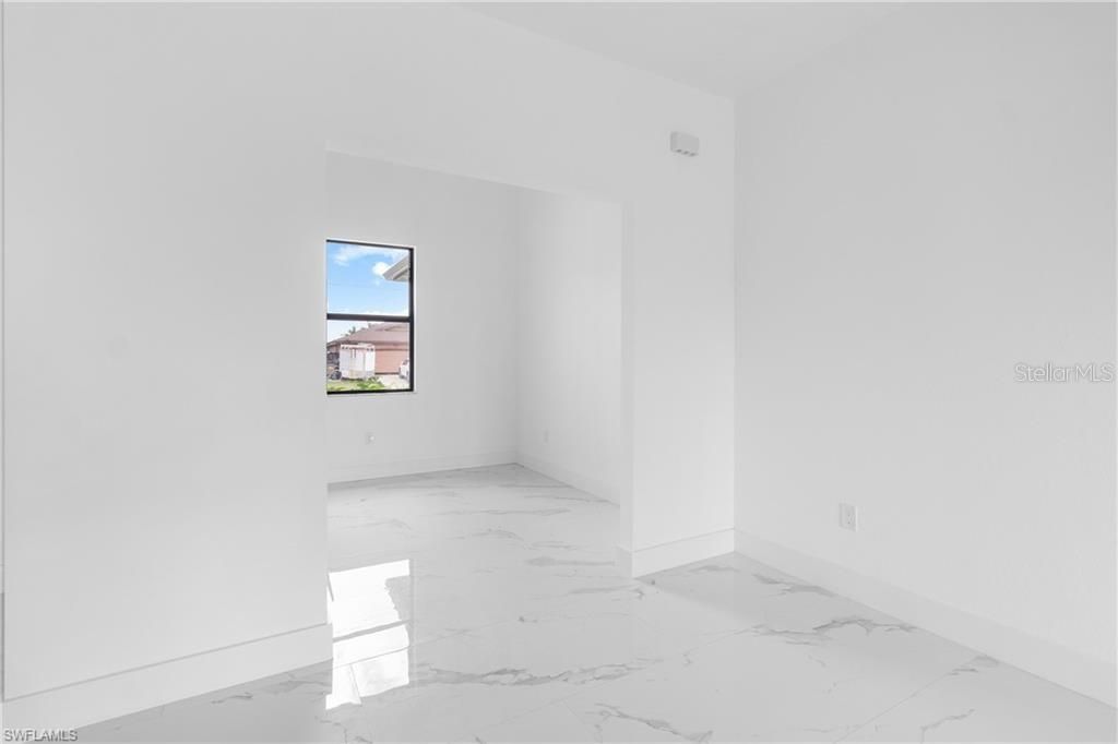 待售: $397,000 (3 贝兹, 2 浴室, 1887 平方英尺)