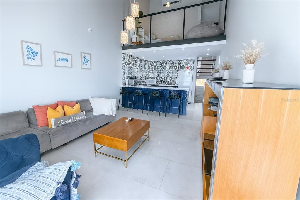 En Venta: $479,000 (3 camas, 2 baños, 1261 Pies cuadrados)