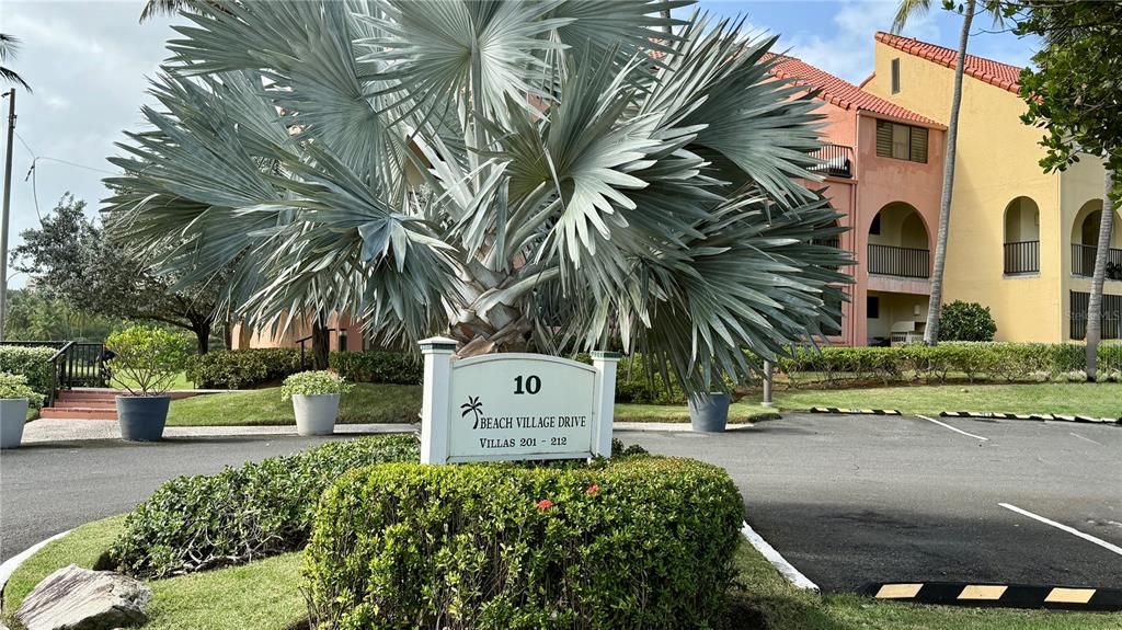 En Venta: $479,000 (3 camas, 2 baños, 1261 Pies cuadrados)