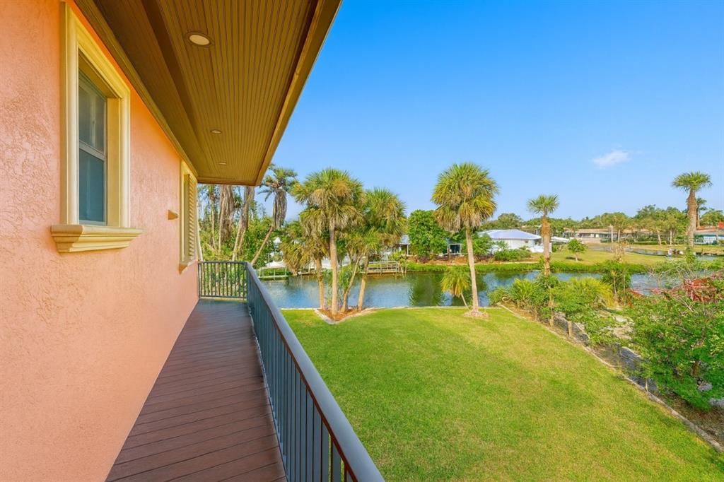 For Sale: $3,350,000 (3 beds, 4 baths, 2572 Square Feet)