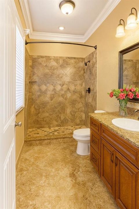 For Sale: $3,350,000 (3 beds, 4 baths, 2572 Square Feet)