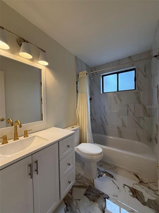 For Rent: $1,900 (2 beds, 2 baths, 1104 Square Feet)