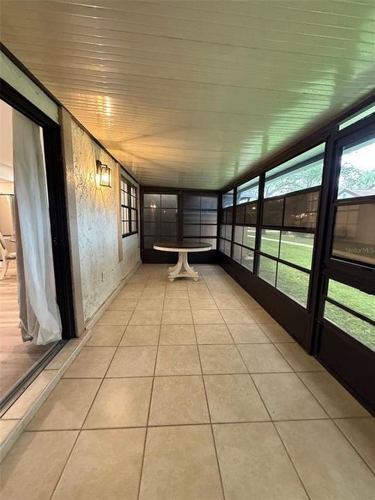 For Rent: $1,900 (2 beds, 2 baths, 1104 Square Feet)