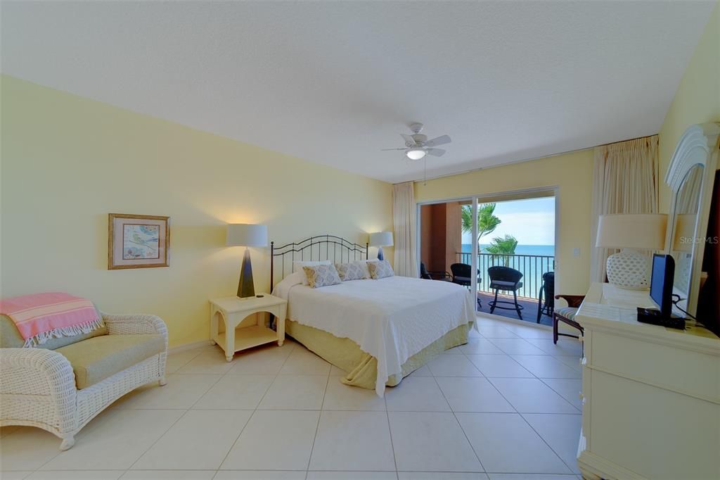 For Rent: $9,500 (3 beds, 2 baths, 1460 Square Feet)