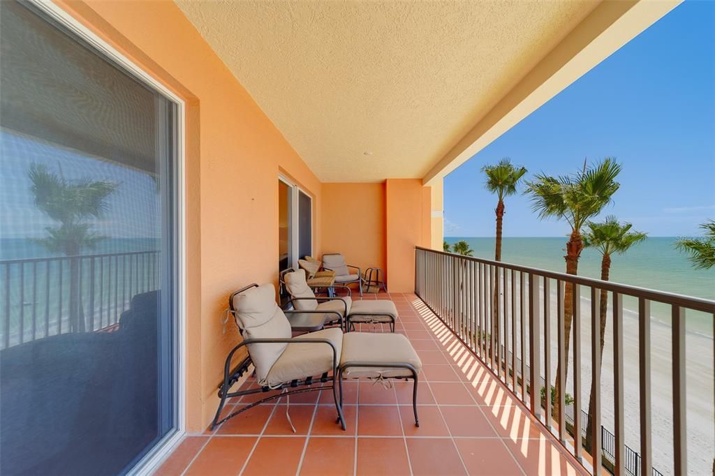 For Rent: $9,500 (3 beds, 2 baths, 1460 Square Feet)