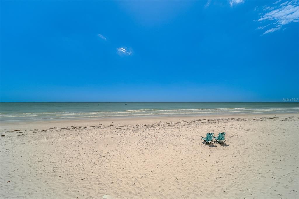 For Rent: $9,500 (3 beds, 2 baths, 1460 Square Feet)