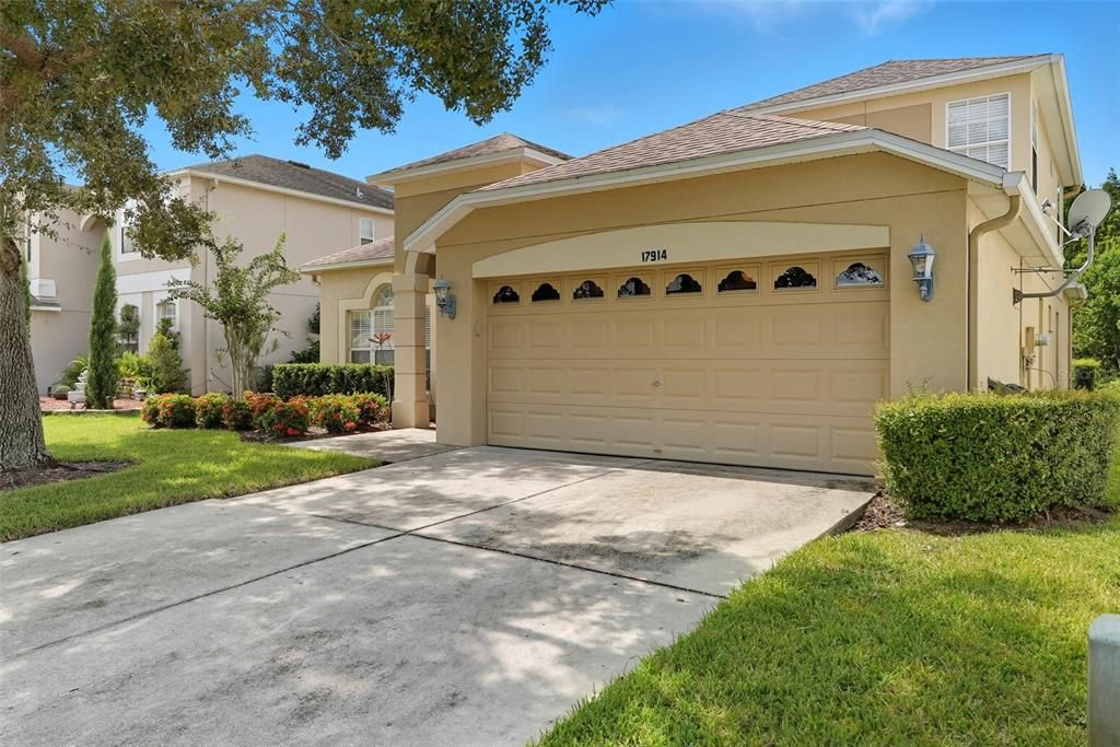 Под контрактом: $440,000 (4 спален, 3 ванн, 2260 Квадратных фут)